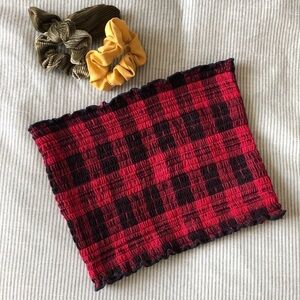 2/$25 Hollister smocked red & black plaid crop top